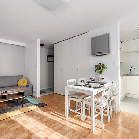 Daire Lumina I 2br With Balcony I Ac I Near Zloty Tarasy *