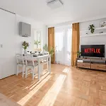 Lumina With Balcony In Heart شقة وارسو